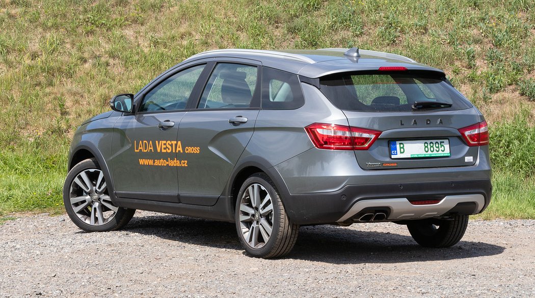 Lada Vesta SW Cross