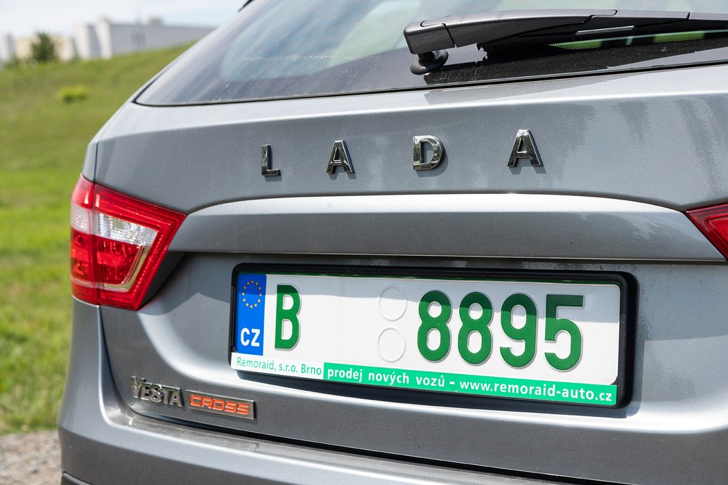 Lada Vesta SW Cross