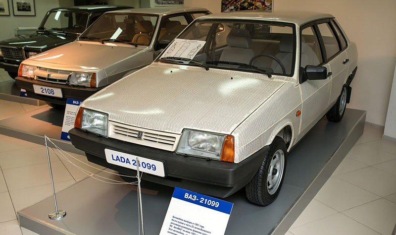 Lada 21099