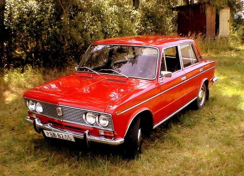 Lada 2103