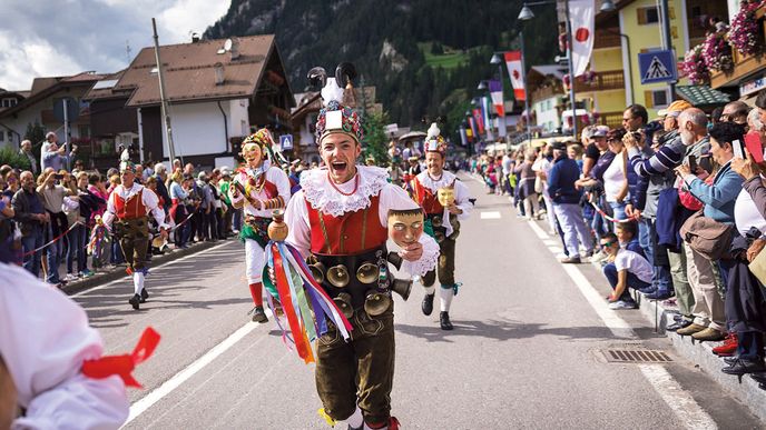 Bláznivý karneval prochází každý rok městem Campitello