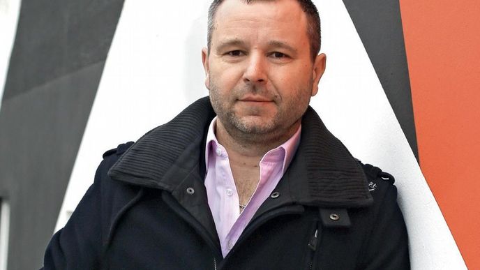 Ladislav Báča, Ogilvy