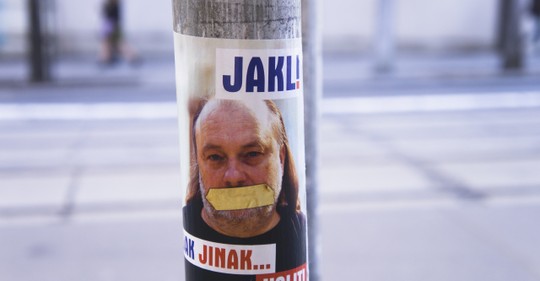 Volební plakát Ladislava Jakla.