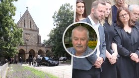 Překvapení na pohřbu Ladislava Potměšila (†75): Přišla utajená dcera! Kdo naopak nedorazil?