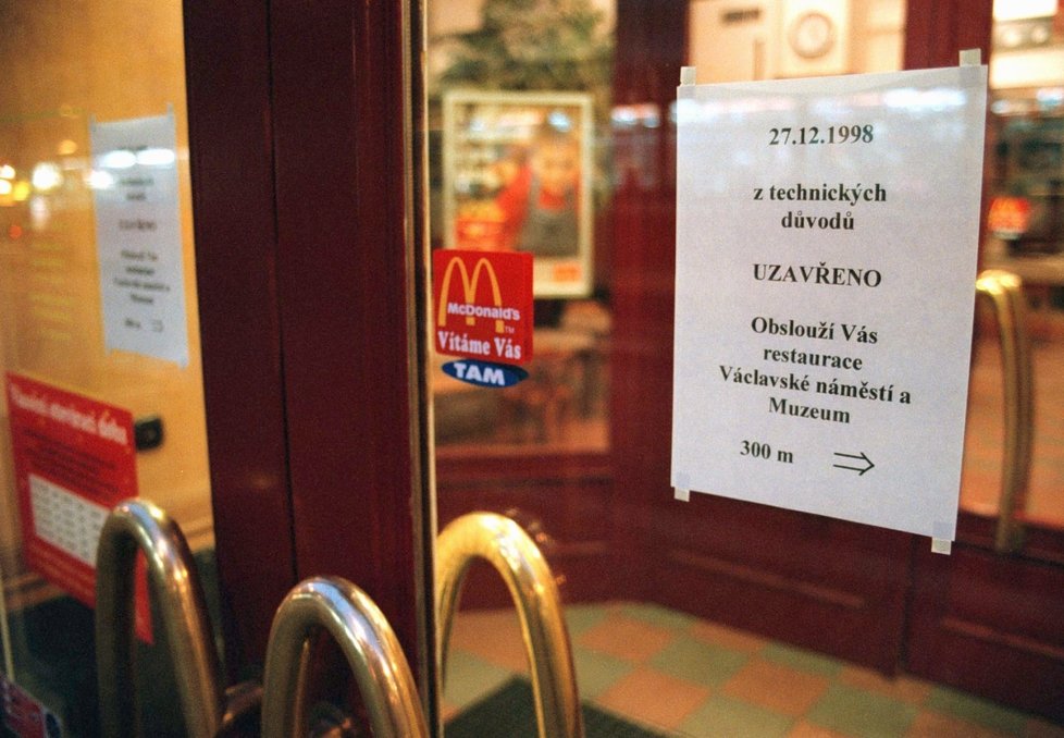 Nájemná vražda v pražském McDonaldu: Podnikatele Zimmermanna nechala zabít jeho žena Martina