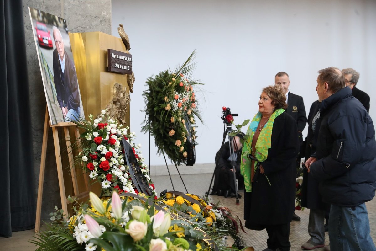 Pohřeb Ladislava Županiče - Jiřina Bohdalová
