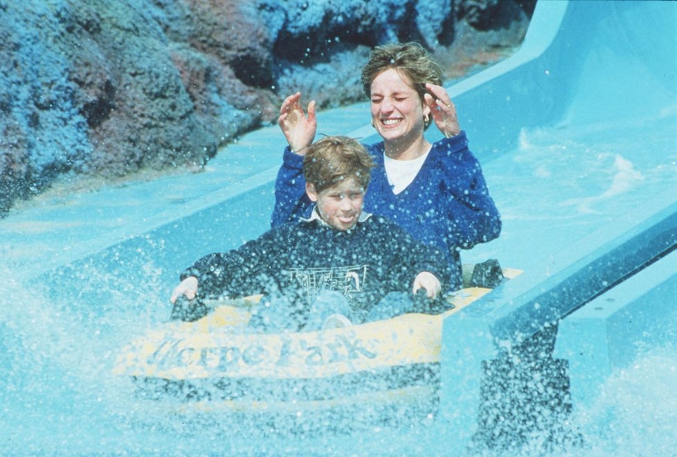 Diana s Harrym v zábavním parku, rok 1992.