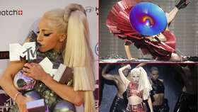 Lady Gaga si odnesla čtyři ceny MTV a znovu překvapila svými divokými kostýmy