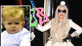Lady Gaga se učila přebalovat malého kmotřence Zacharyho, jež je adoptovaným synem slavných homosexuálních rodičů
