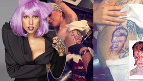 Lady Gaga má nové tetování! Na těle nosí Davida Bowieho.