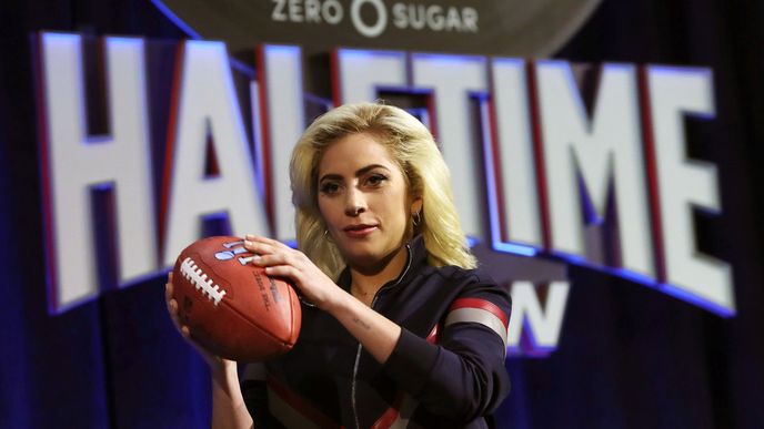 Lady Gaga letos vystoupí o poločase Super Bowlu