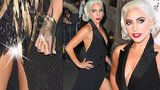 Trapas zpěvačky Lady Gaga: Ukázala nahý rozkrok! Vážně nedopatřením?