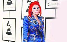 Fanoušci se smějí Lady Gaga na Grammy: Pocta Bowiemu? Kdeže... 