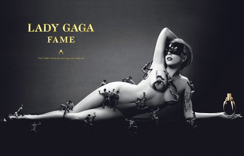 Svůdná Lady GaGa: Šplhá na ni sedmnáct nahých svalovců!