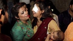 Útok na pákistánský Láhaur si vyžádal nejméně 70 obětí, z toho 29 dětí.