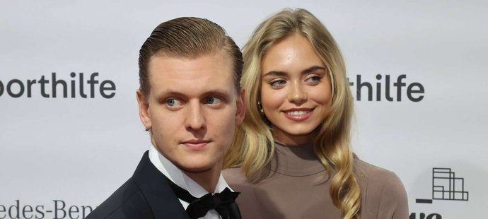 Modelka Laila Hasanovičová a Mick Schumacher