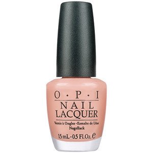 OPI Classic Creme, odstín A15 Dulche de Leche, 495 Kč. Koupíte na www.marionnaud.cz