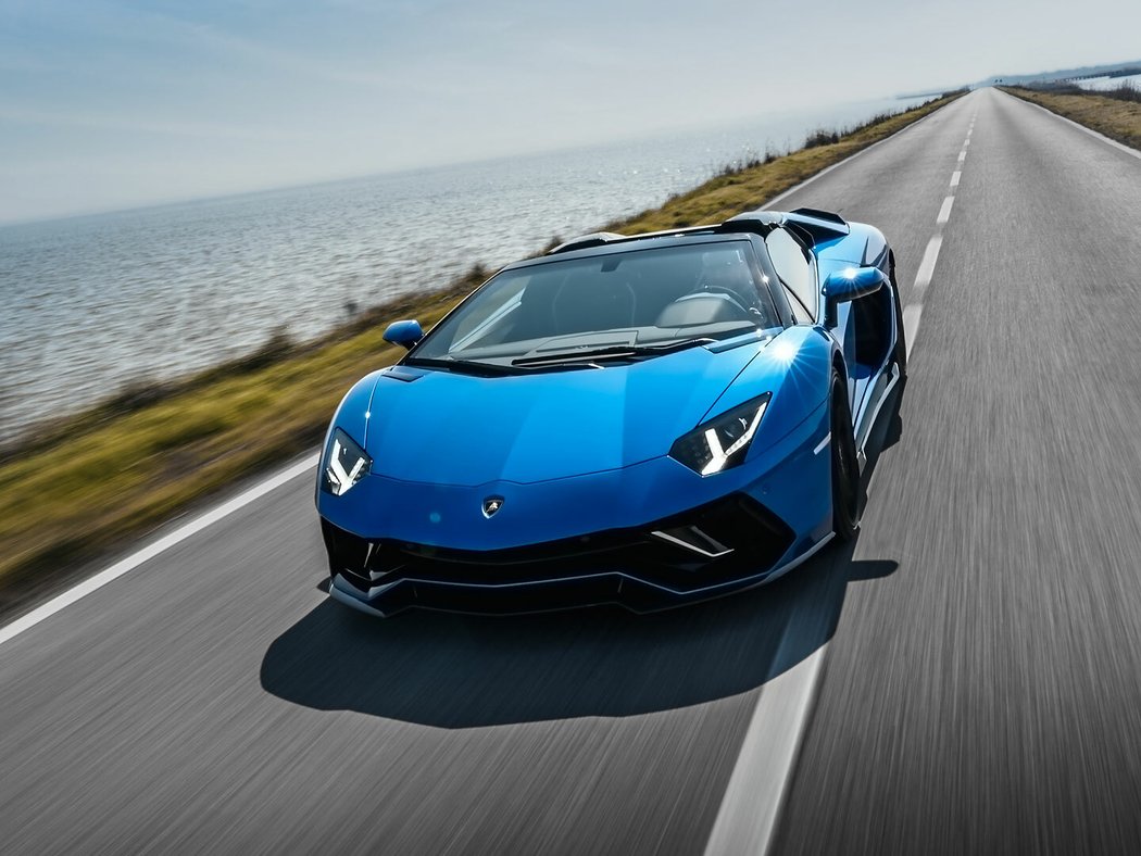 Lamborghini Aventador LP 780-4 Ultimae Roadster