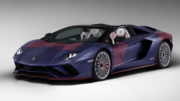 Lamborghini představilo speciální Aventadory pro Korejce. Vznikly dva kusy, každý jiný