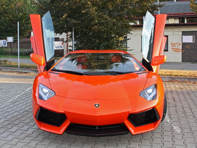 Lamborghini Aventador