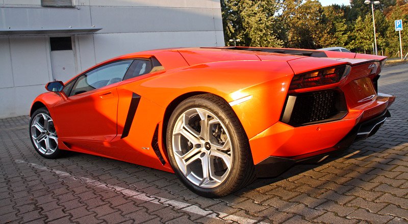 Lamborghini Aventador