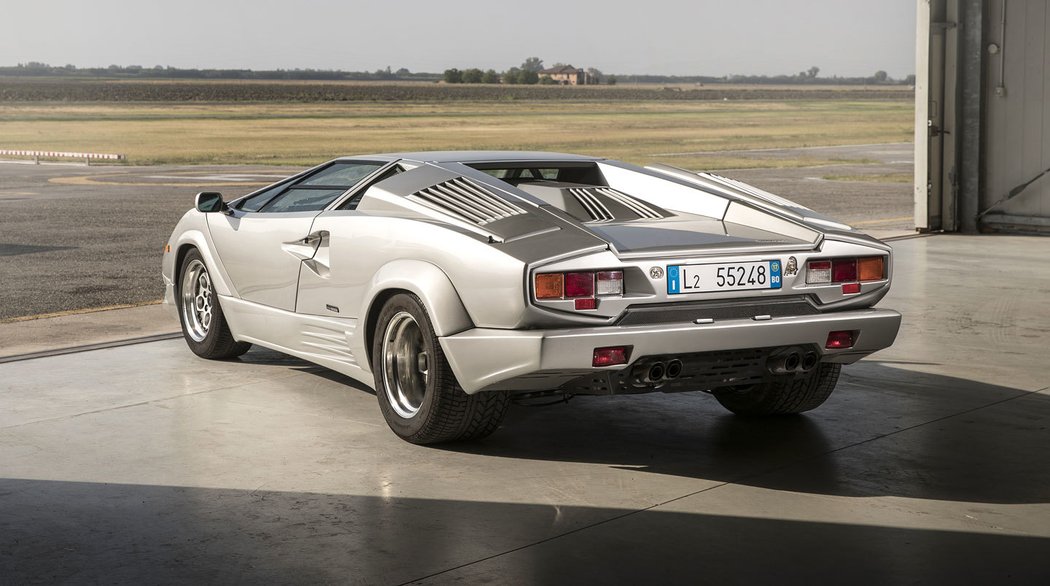 Lamborghini Countach 25 Anniversario