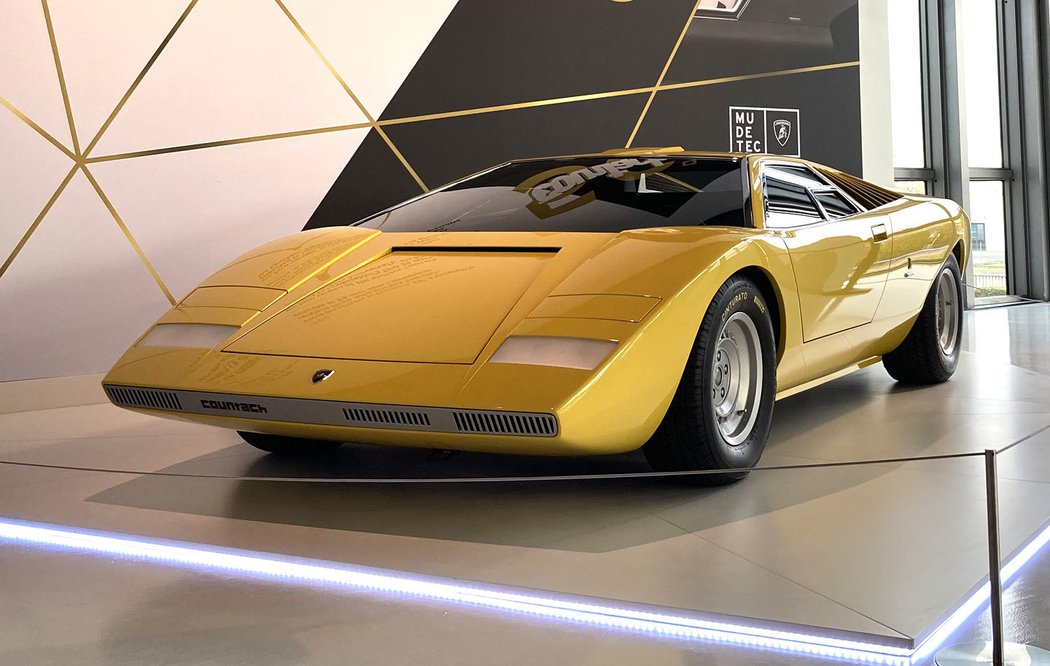 Lamborghini Countach LP 500