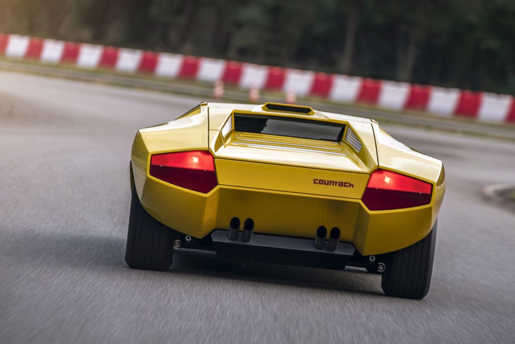 Lamborghini Countach LP 500