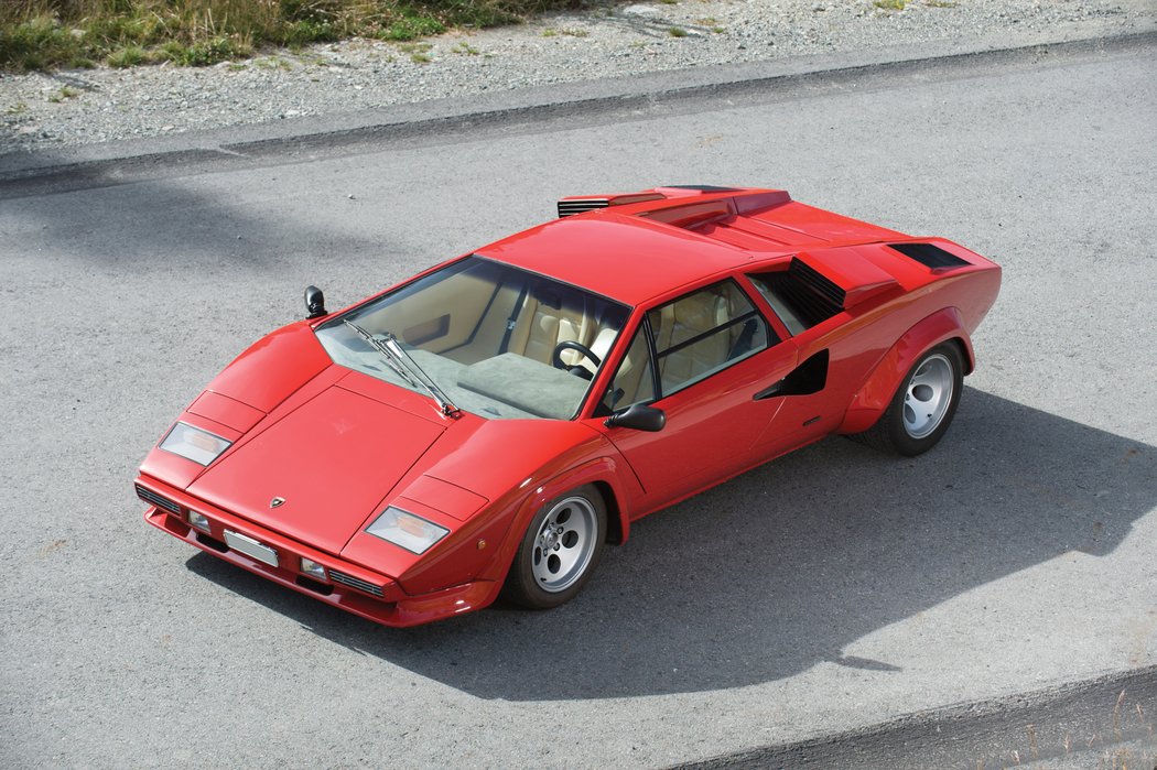 Lamborghini Countach LP400 S