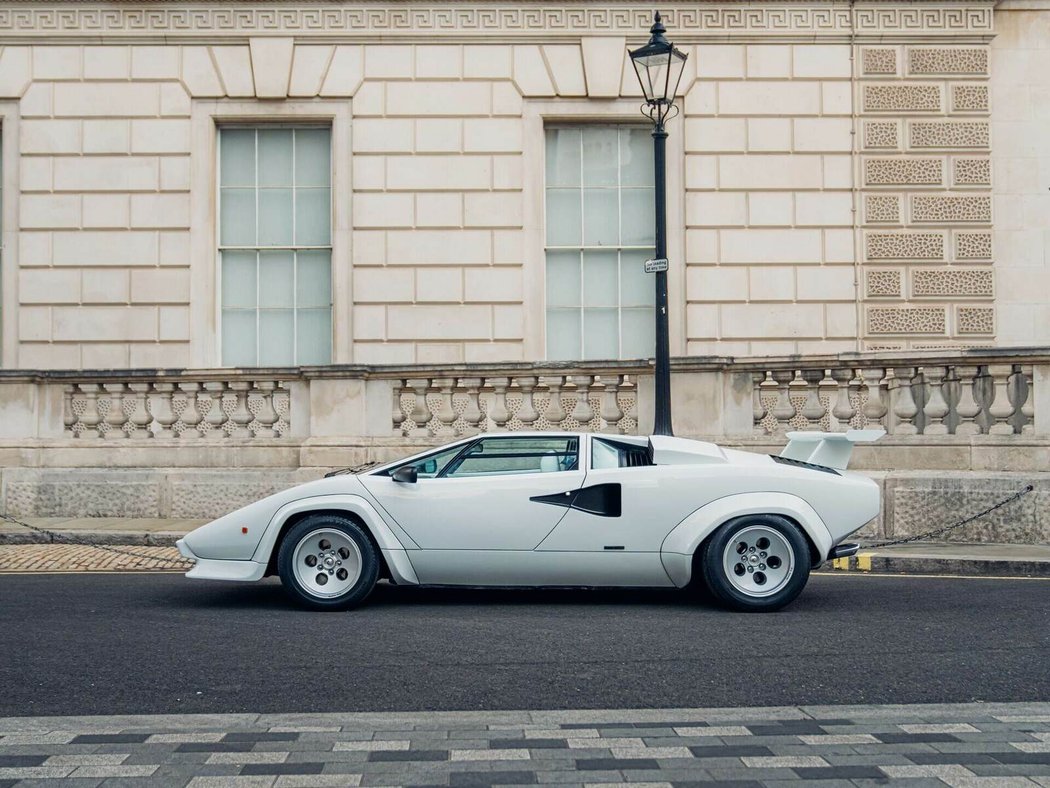 Lamborghini Countach LP5000 S