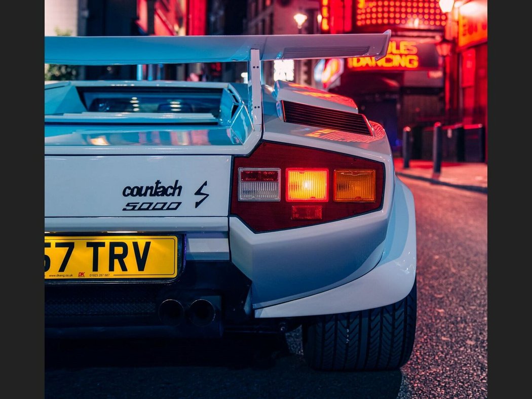 Lamborghini Countach LP5000 S