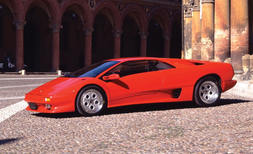 Lamborghini Diablo VT (1993)