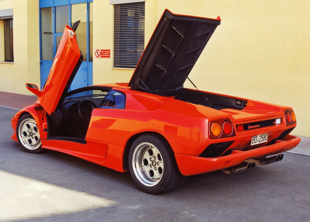 Lamborghini Diablo VT (1993)