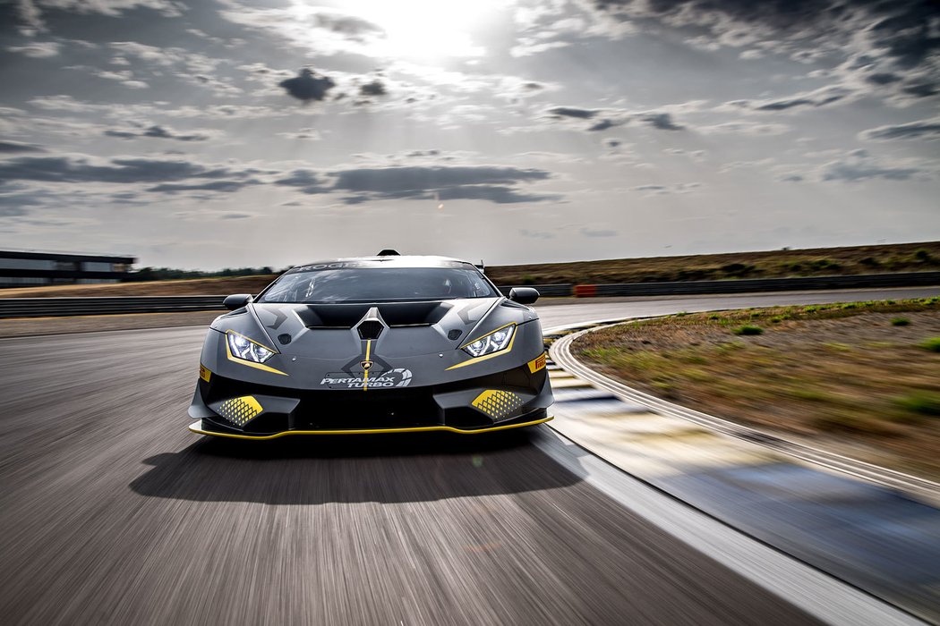 Lamborghini Huracán Super Trofeo Evo