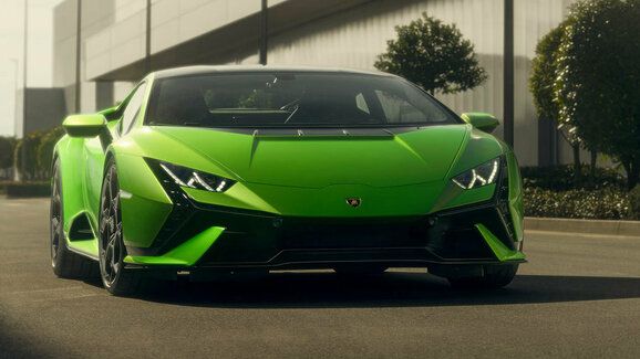 640 koní a pohon zadních kol. Lamborghini představuje Huracán Tecnica