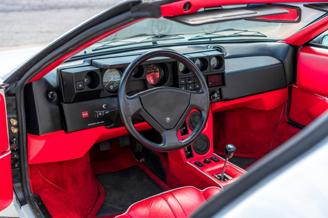 Lamborghini Jalpa (1988)