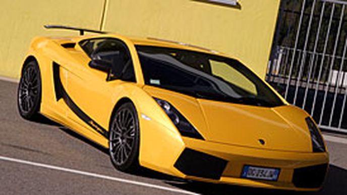 Lamborghini Academy: V býčí aréně Lamborghini Academy: V býčí aréně