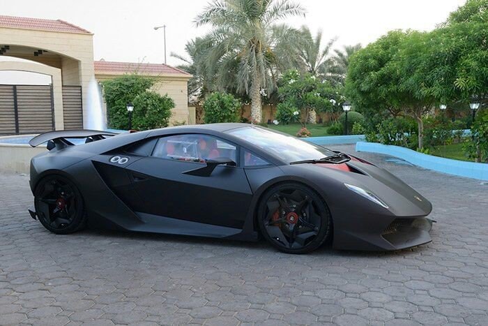 Lamborghini Sesto Elemento