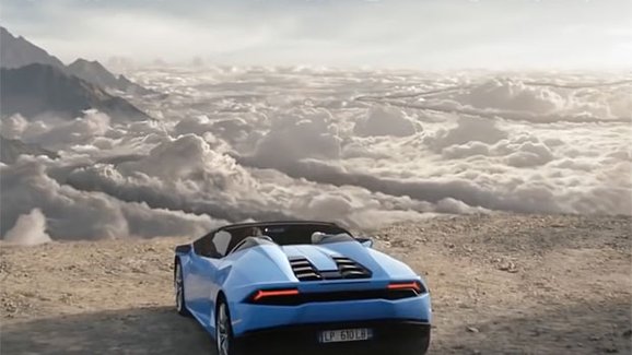 Video: Jaký byl rok 2015 podle Lamborghini?