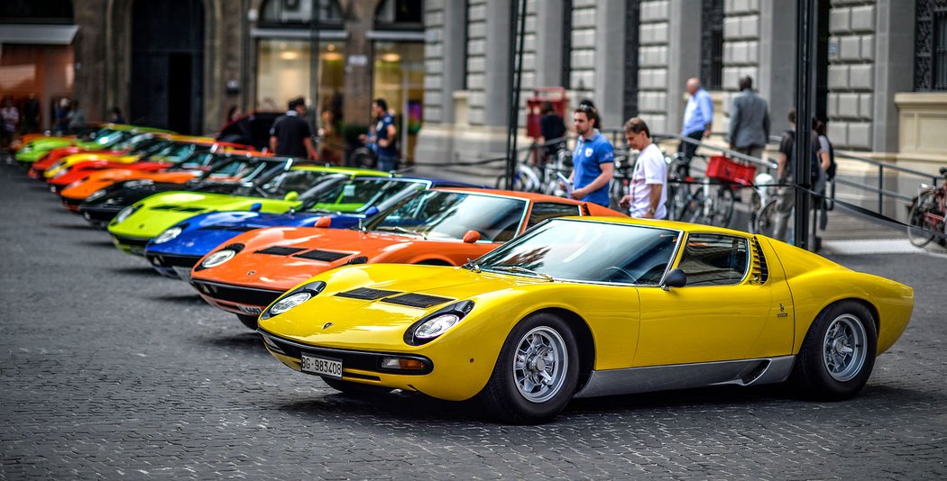 Lamborghini Miura