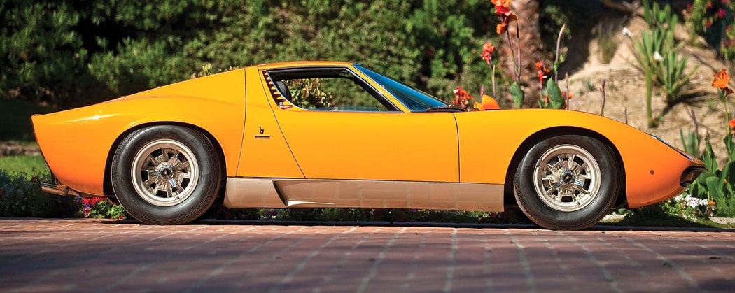 Lamborghini Miura P400 SV (1971–1973)