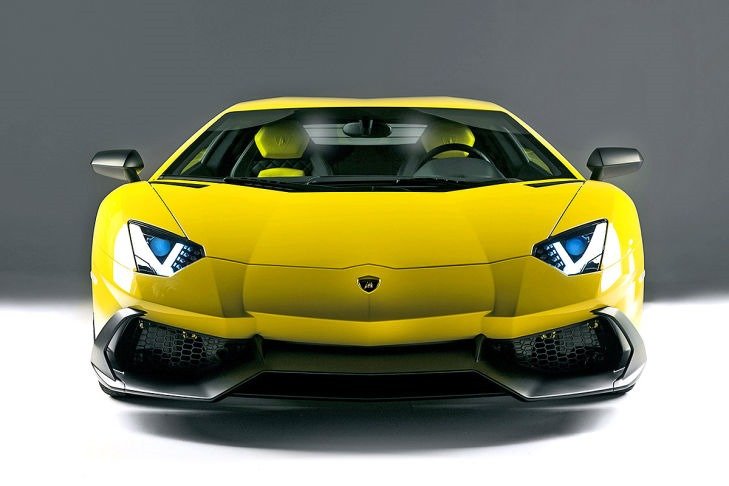 Lamborghini Aventador