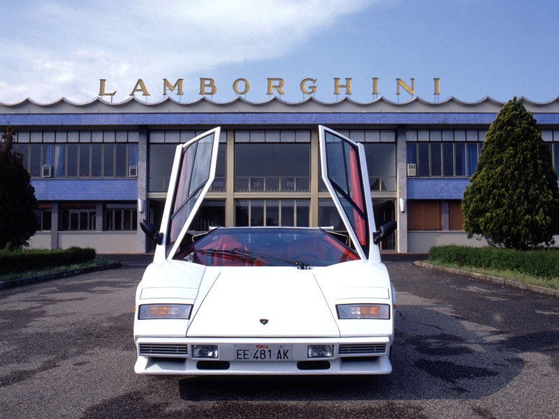 Historie Lamborghini ve fotografii