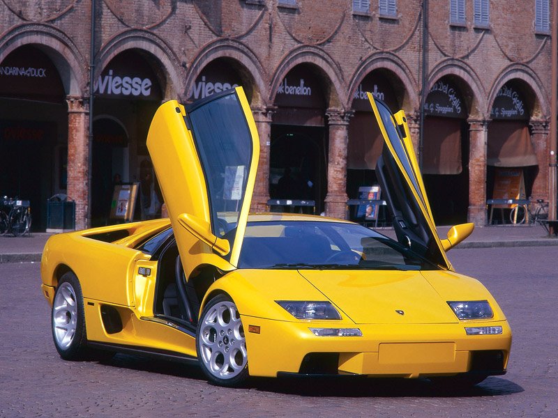 Historie Lamborghini ve fotografii