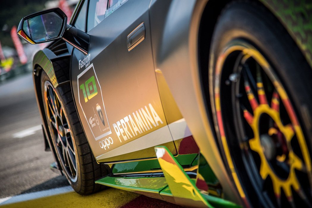 Lamborghini Huracán Super Trofeo