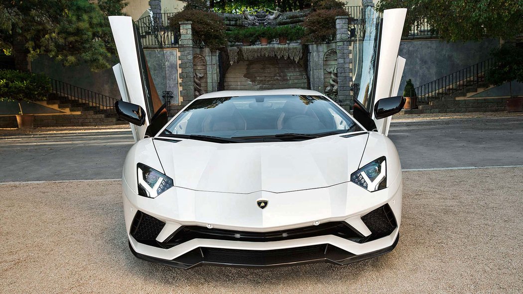 Lamborghini Aventador