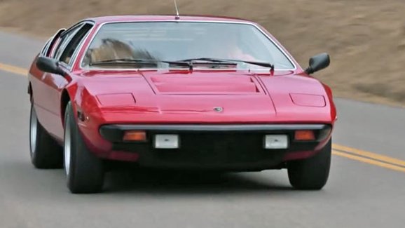 Video: Lamborghini Urraco umí pěkně potrápit