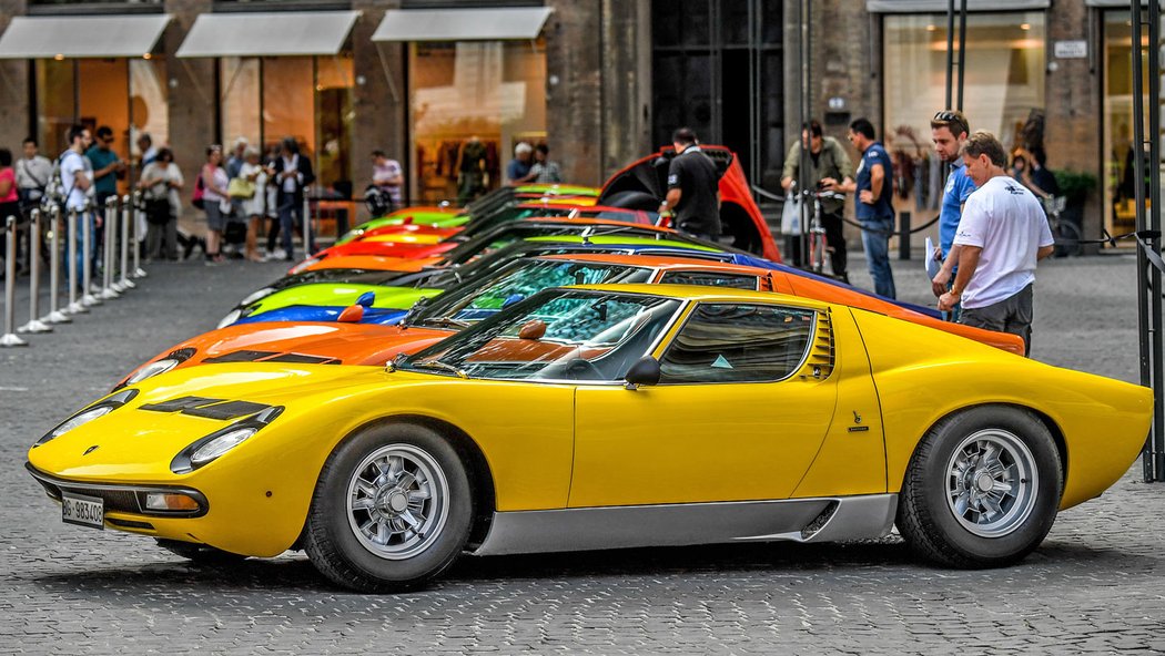 Lamborghini Miura