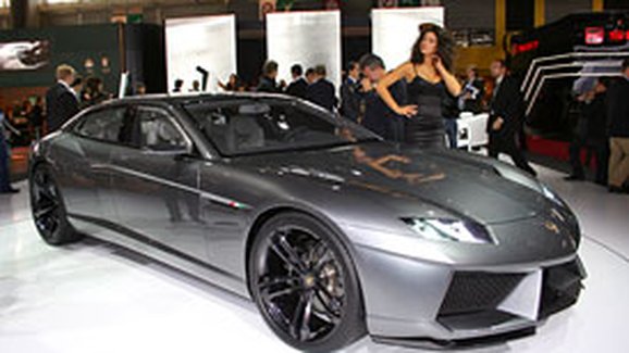 Lamborghini Estoque: Konečně sériová výroba?
