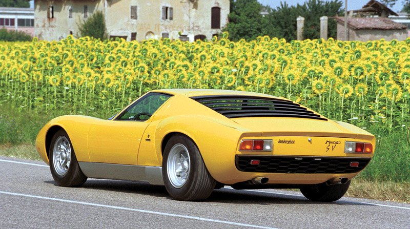 Historie Lamborghini ve fotografii